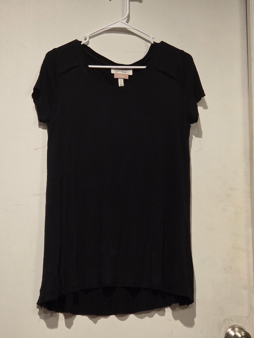 Jessica Simpson Everyday Black Crewneck Nursing Top Size Small